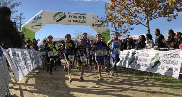 Los más pequeños abrirán la competición oficial de la Fextri en 2019