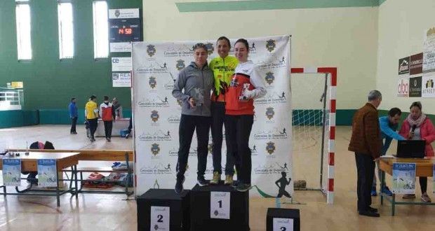 Emma Pérez y Javier Pérez se alzan con la victoria en el Duatlón de Alba de Tormes