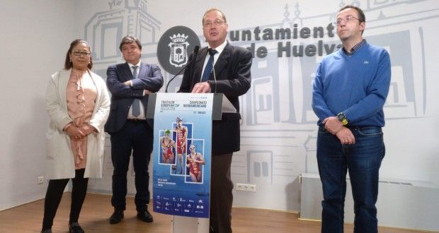 Huelva presenta la Copa de Europa y Campeonato Iberoamericano de Triatlón 2019