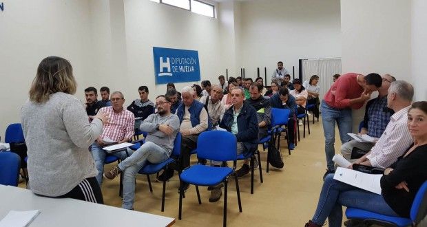 Un total de 100 voluntarios a pie y 15 en motos colaborarán en la Copa de Europa y Campeonato Iberoamericano de Triatlón Huelva 2019