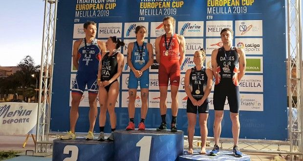 Beatrice Mallozzi y Adrien Briffod ganan la Copa de Europa de Triatlón Melilla 2018