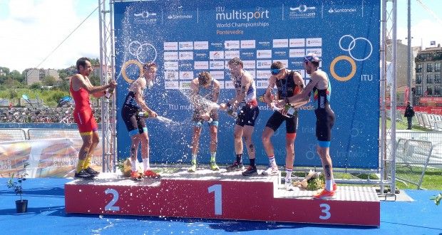 Plata para Emilio Martín en el Mundial de Duatlón que amplía su leyenda en Pontevedra
