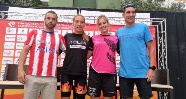 Tous, Guerrero, Ruíz y García, en la presentación del Campeonato de España de Triatlón Sprint y Acuatlón en Roquetas de Mar