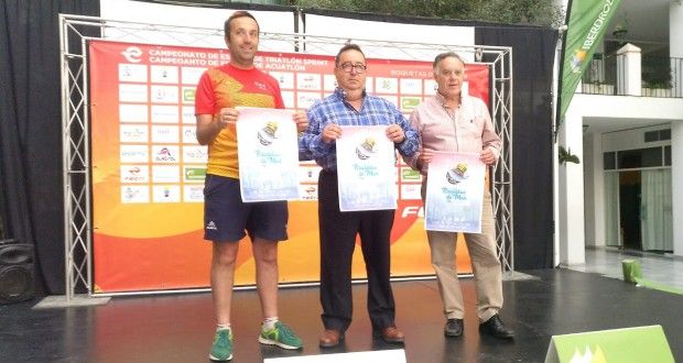 Presentación de los Campeonatos de España de Triatlón Sprint y Acuatlón 2019 en Roquetas de Mar