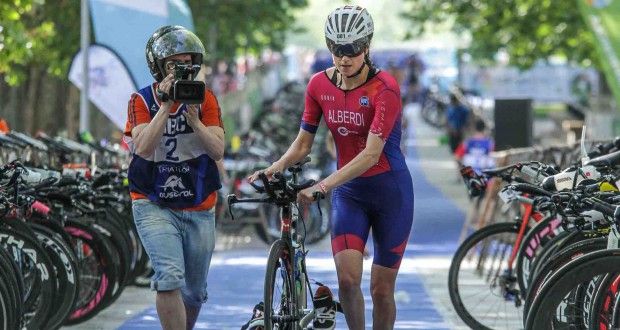 Los campeones de España de Triatlón LD lideran una gran participación en Mequinenza, penúltima prueba de la Copa de España MD y LD
