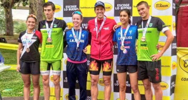 Marta Borbón y David Huertas campeones de Aragón de Triatlón Sprint 2019