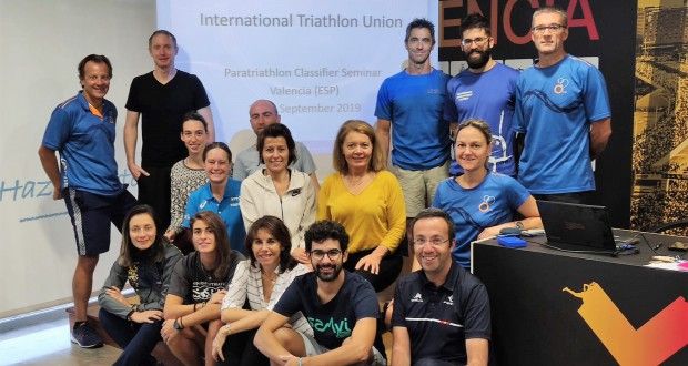 Comienza el curso de formación de clasificadores internacionales de paratriatlón en Valencia