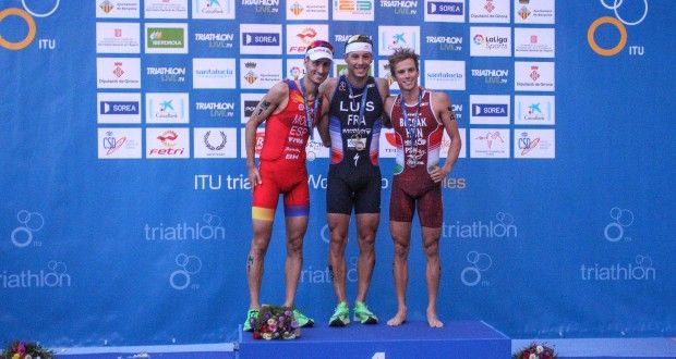 Vicent Luis gana la Copa del Mundo de Banyoles en un disputado sprint contra Mario Mola
