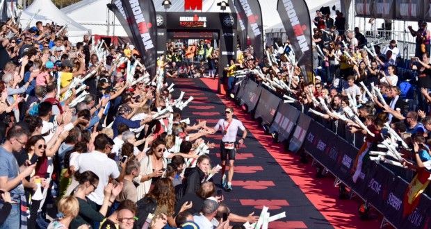 Calella acoge a 3.800 atletas en el IRONMAN Barcelona más multitudinario