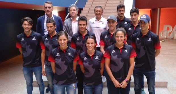 El ProTour FETRI comenzó con el encuentro de las estrellas del triatlón nacional y medios de comunicación