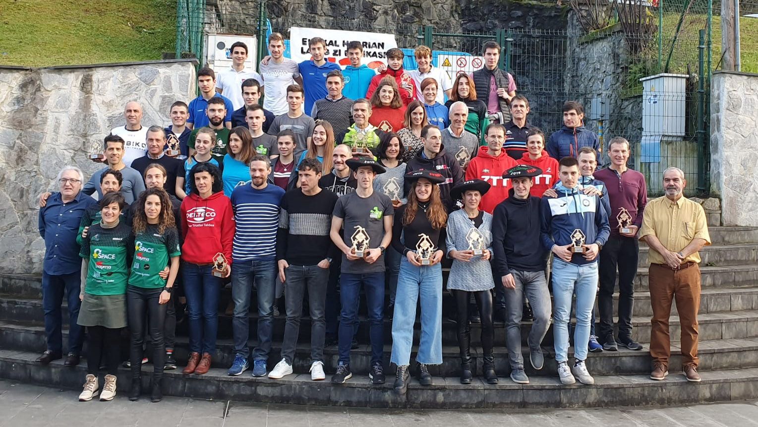 El domingo 26 de enero se celebró la Gala del Circuito Vasco de Duatlón y Triatlón 2019