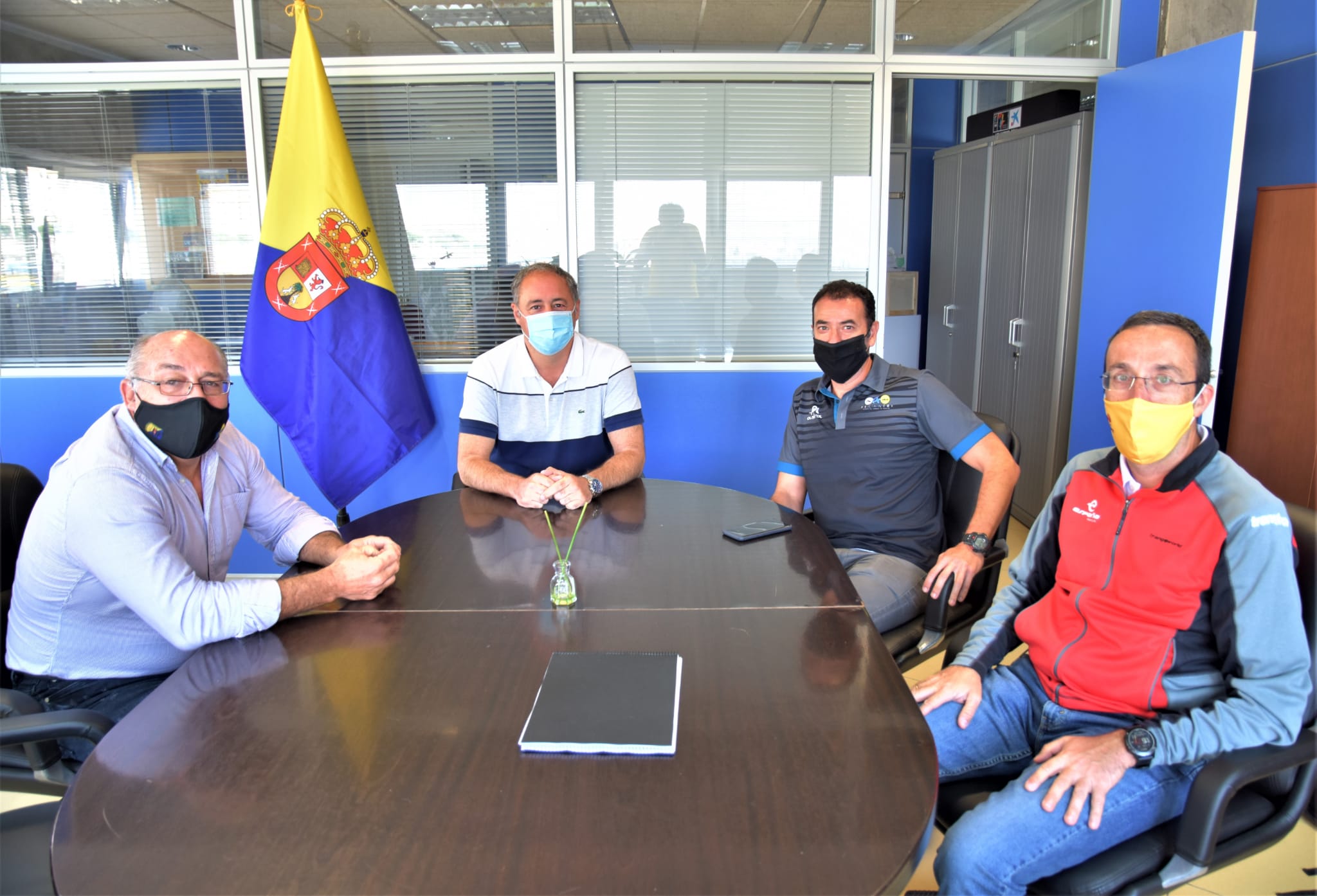 FETRI y FECANTRI plantean un ambicioso proyecto para Canarias