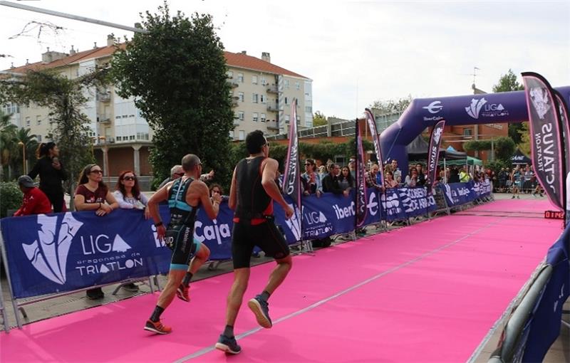Regresa la Liga Ibercaja de Clubes de Triatlón en Aragón