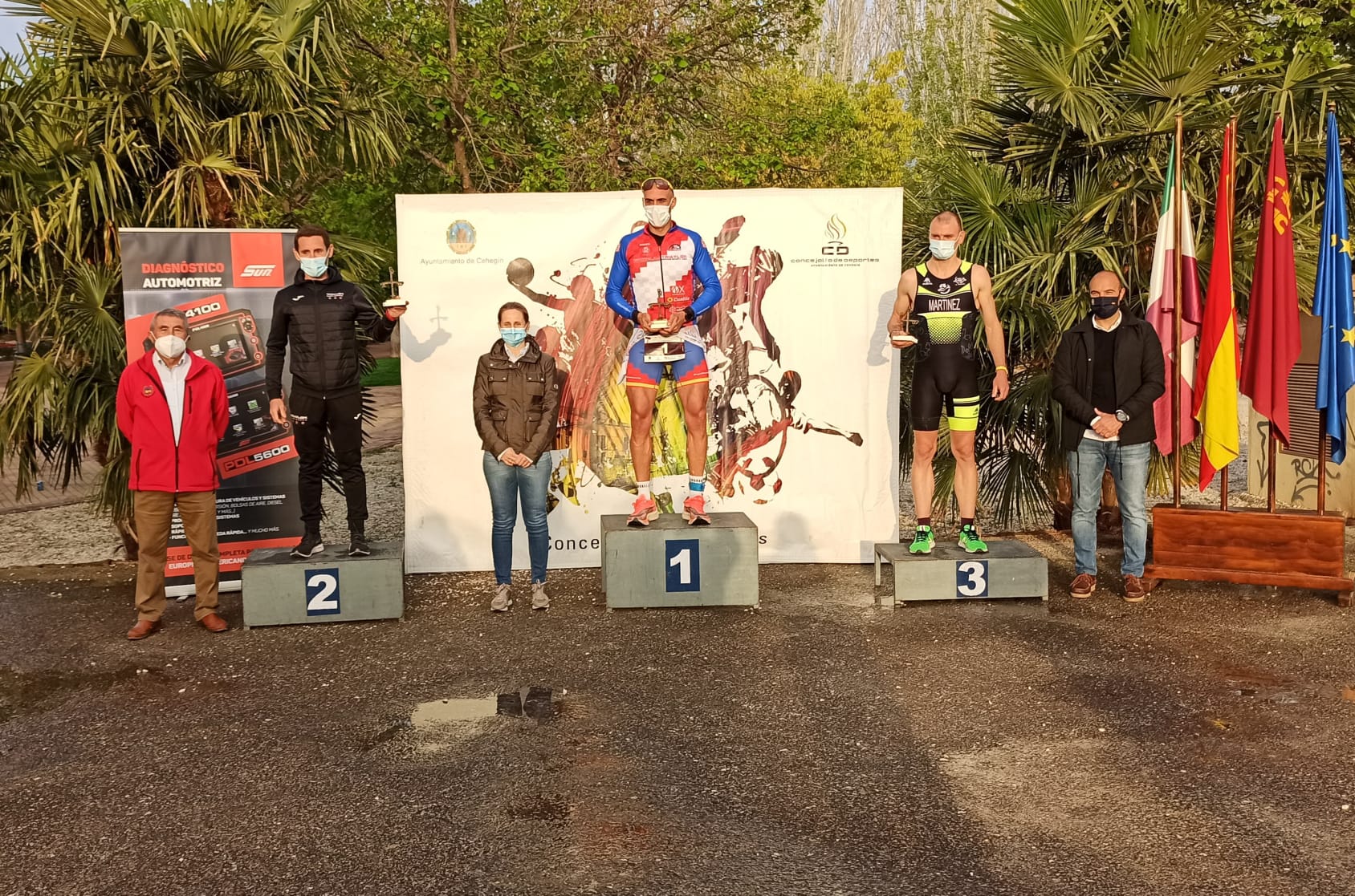 Alejandro Alarcón y Paloma Sánchez, Campeones Regionales de Duatlón en Murcia