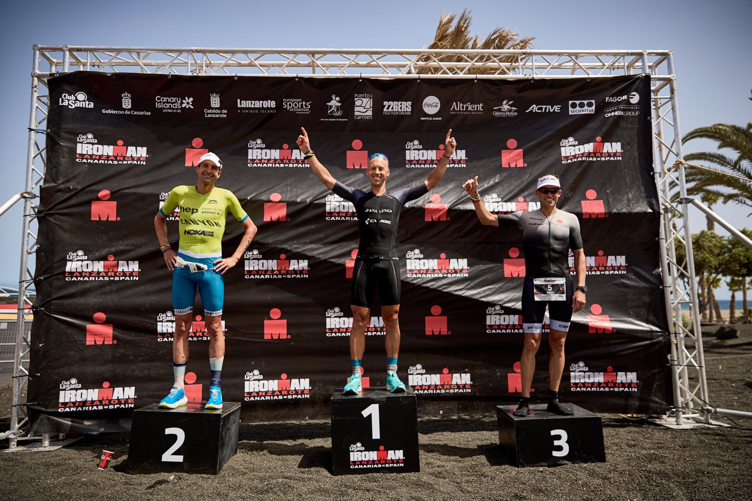 Andi Boecherer y Michelle Vesterby, ganadores del Club La Santa IRONMAN Lanzarote 2021