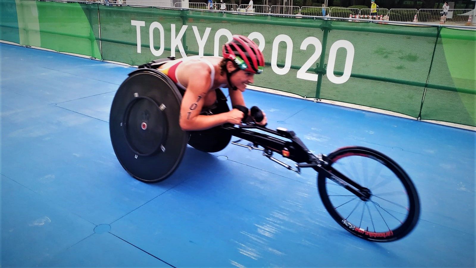 Eva Moral pone el broche de oro al Paratriatlón olímpico con su medalla de bronce