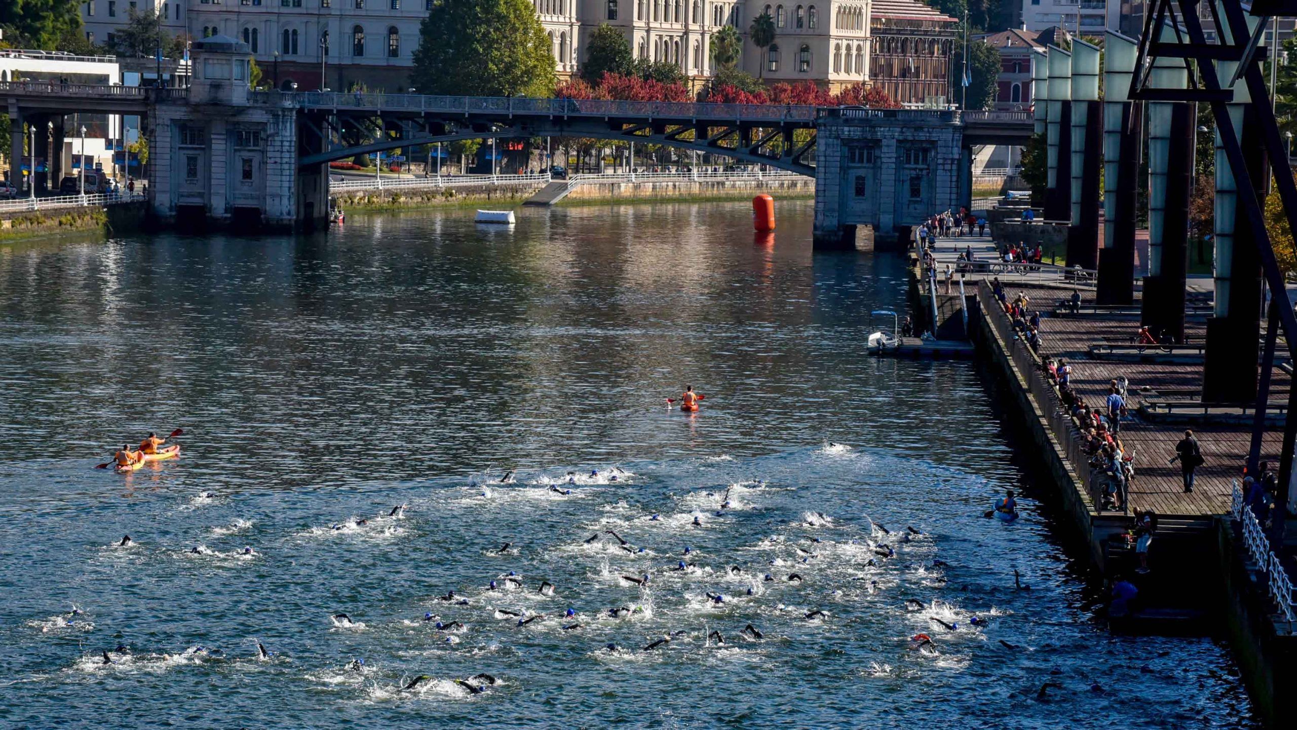Saltoki Trikideak femenino y Alusigma Peñota Dental Portugaletekoa masculino ganan la Copa de España de Triatlón MD y LD