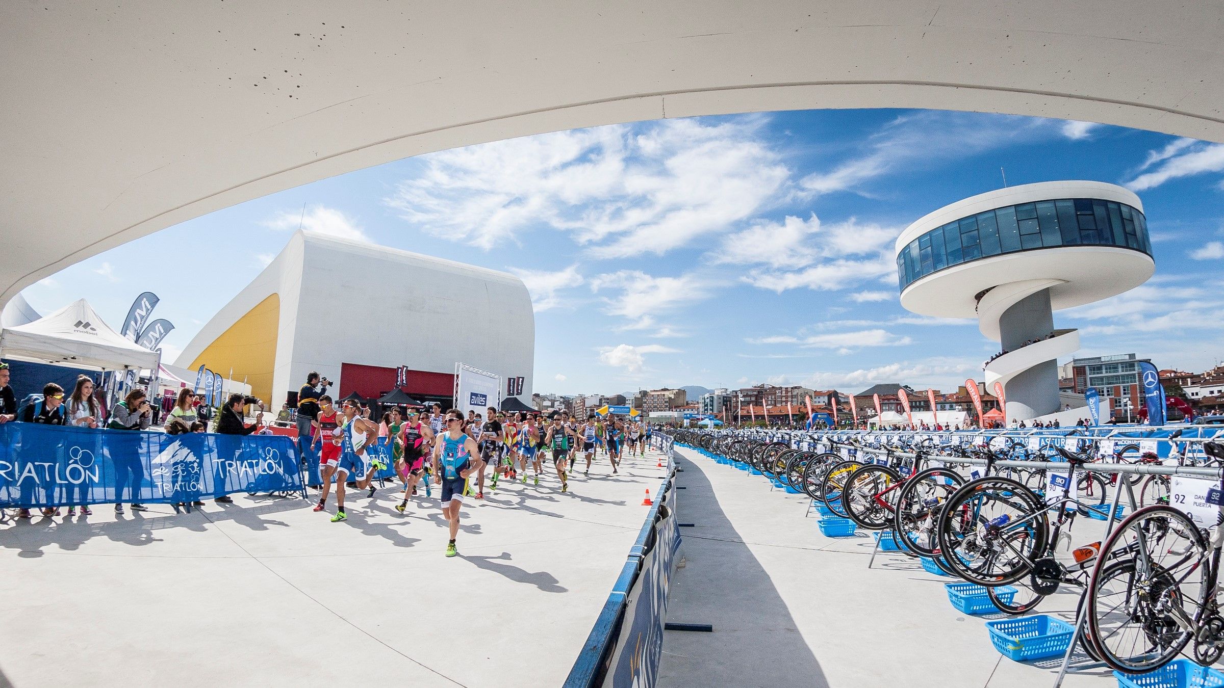 Group Ride reconocimiento Virtual Campeonato del Mundo de Duatlón con Emilio Martín