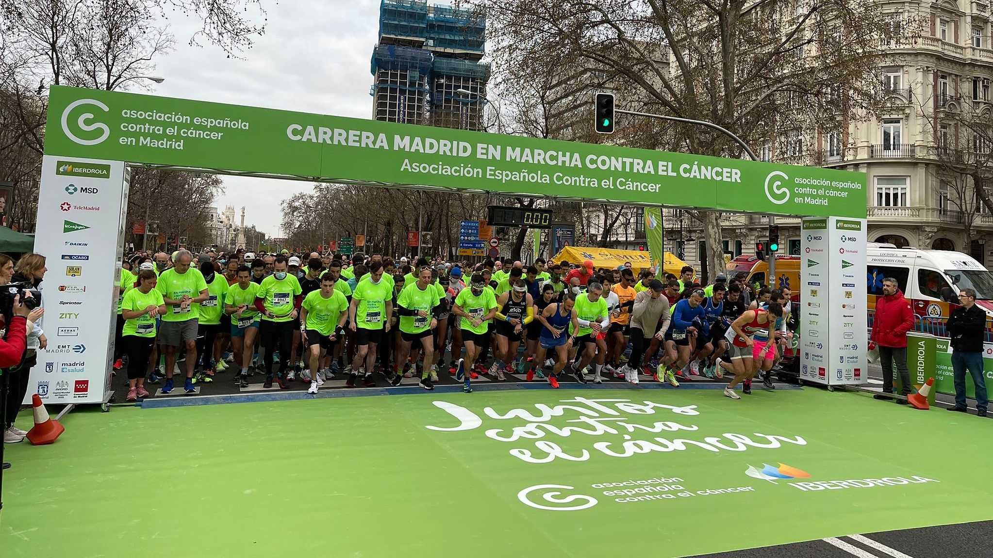 Iratxe Arenal, María Casals y Paula del Pozo participan en la IX Carrera contra el Cáncer en Madrid  