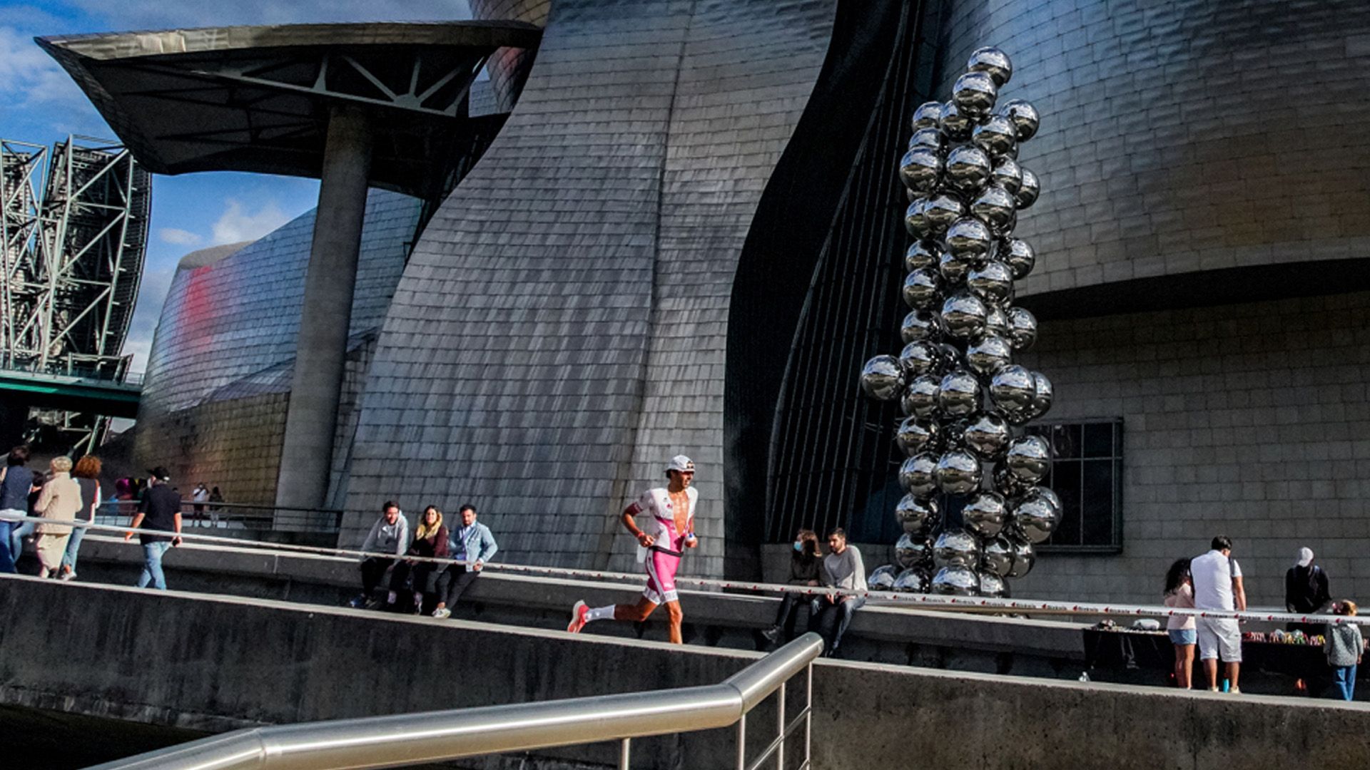 El Europeo de duatlón en Bilbao revela recorridos y horarios: 1.100 deportistas, 2 días y un circuito por los lugares icónicos