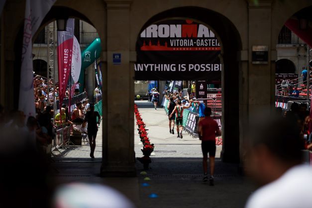 Deporte, gastronomía y naturaleza, las claves del éxito del IRONMAN Vitoria-Gasteiz