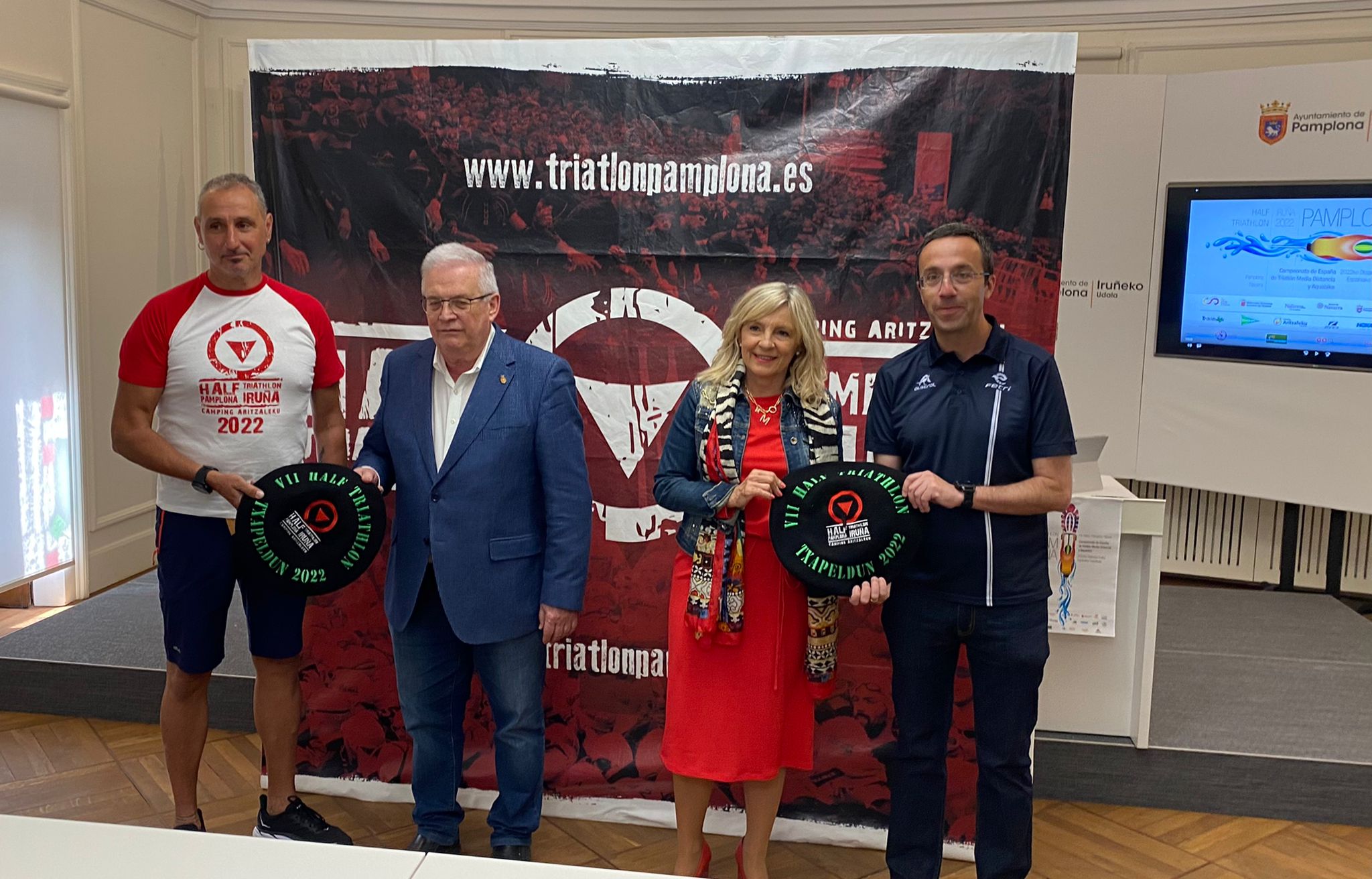 Un total de 1.450 deportistas participarán este sábado en el VII Half Triatlón Pamplona y lucharán por los Campeonatos de España de Triatlón de Media Distancia y Aquabike