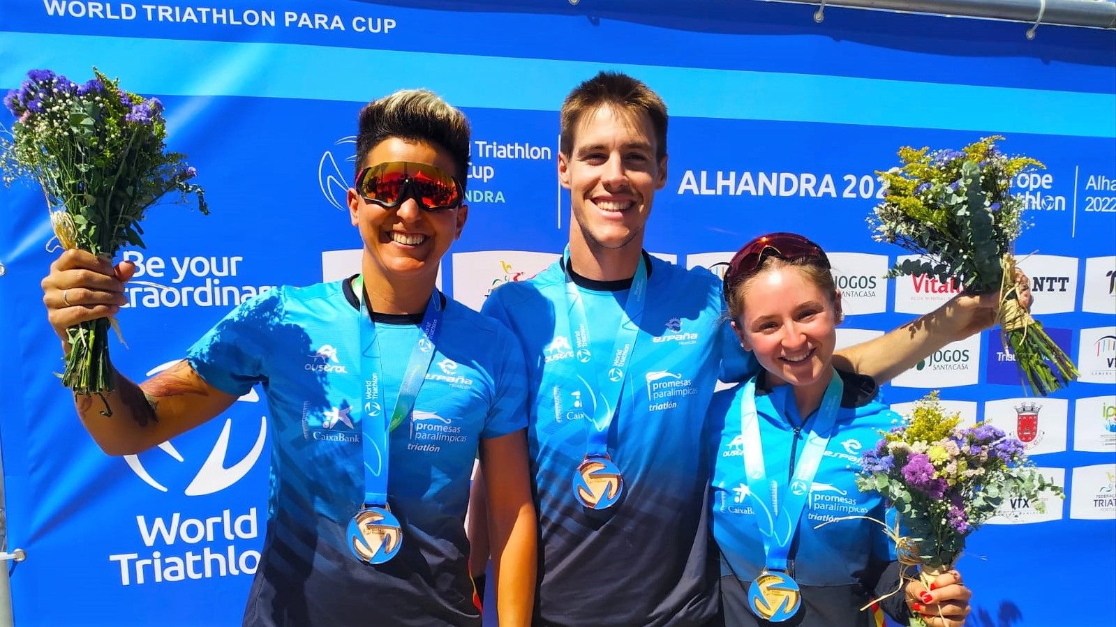 La Paratriarmada vuelve cargada de medallas de Portugal