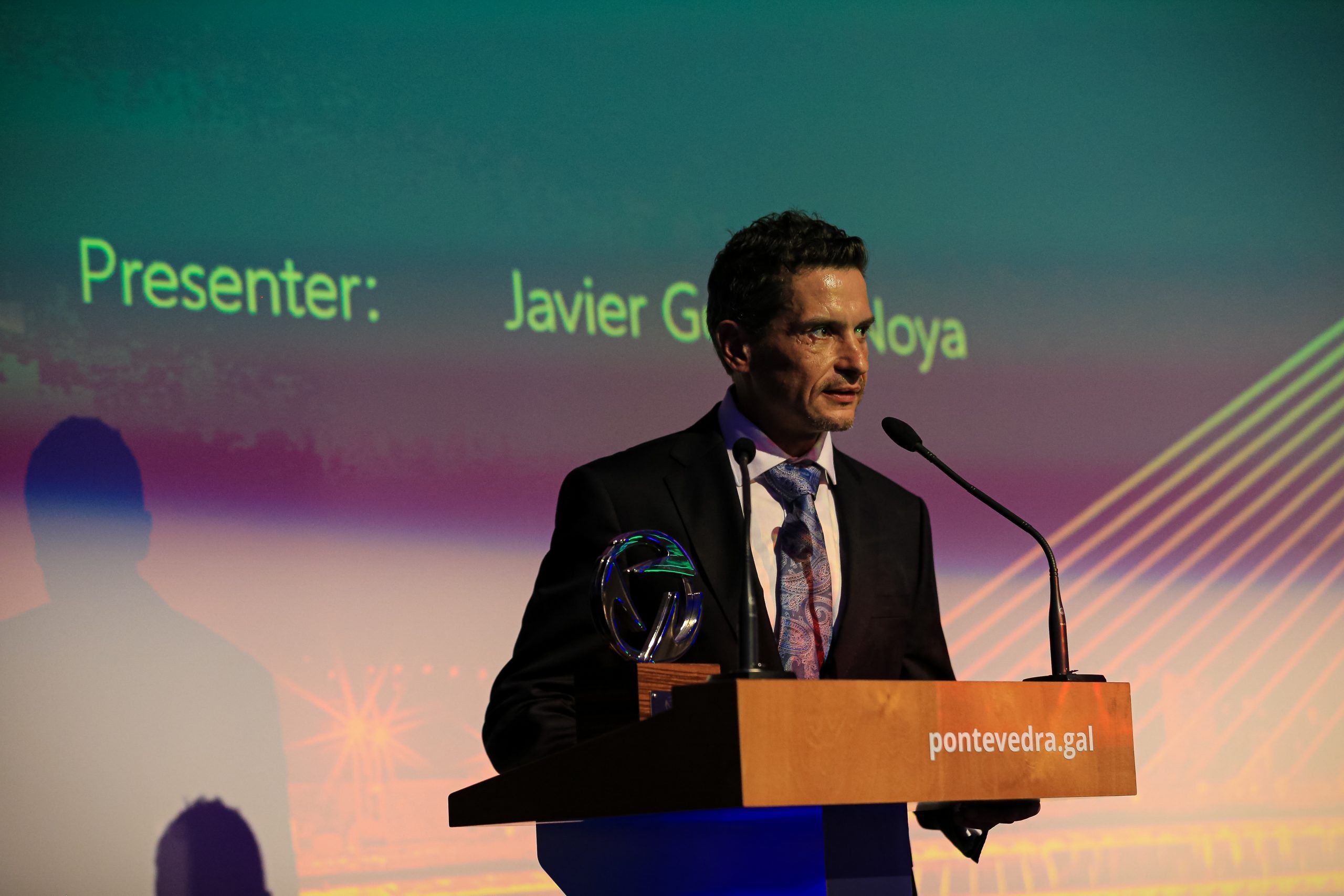 El triatleta gallego Iván Raña se convierte en el primer deportista español que entra en el “Hall of Fame” de World Triathlon