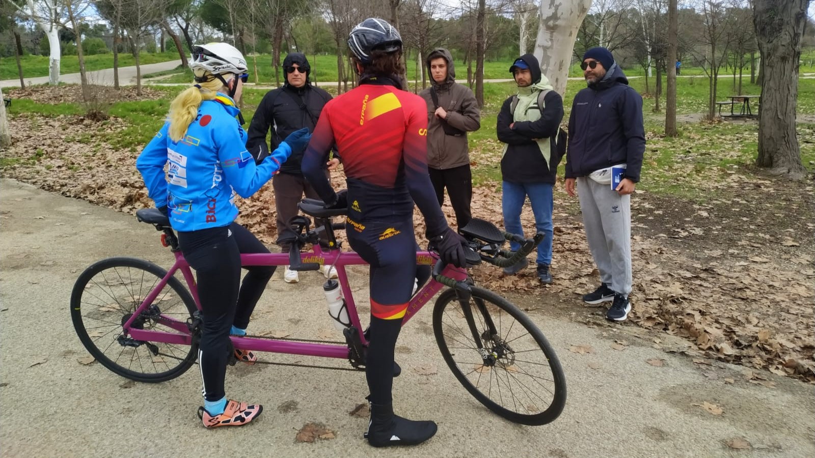 Los técnicos de la Federación Turca de Triatlón finalizan su estancia en España dentro del acuerdo de colaboración con la FETRI