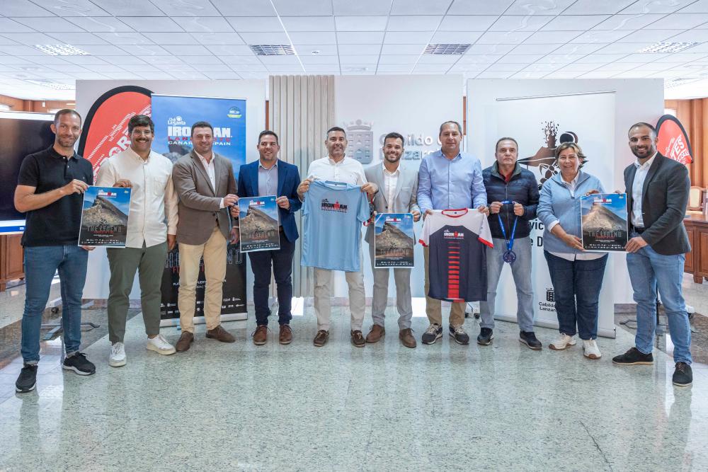 El IRONMAN Lanzarote celebra su 32ª edición el sábado con más de mil triatletas