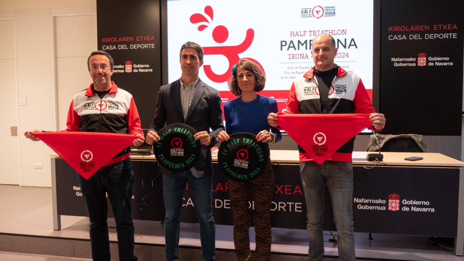 Más de 1000 triatletas participarán en Pamplona en los campeonatos de España de Triatlón y Aquabike MD 2024