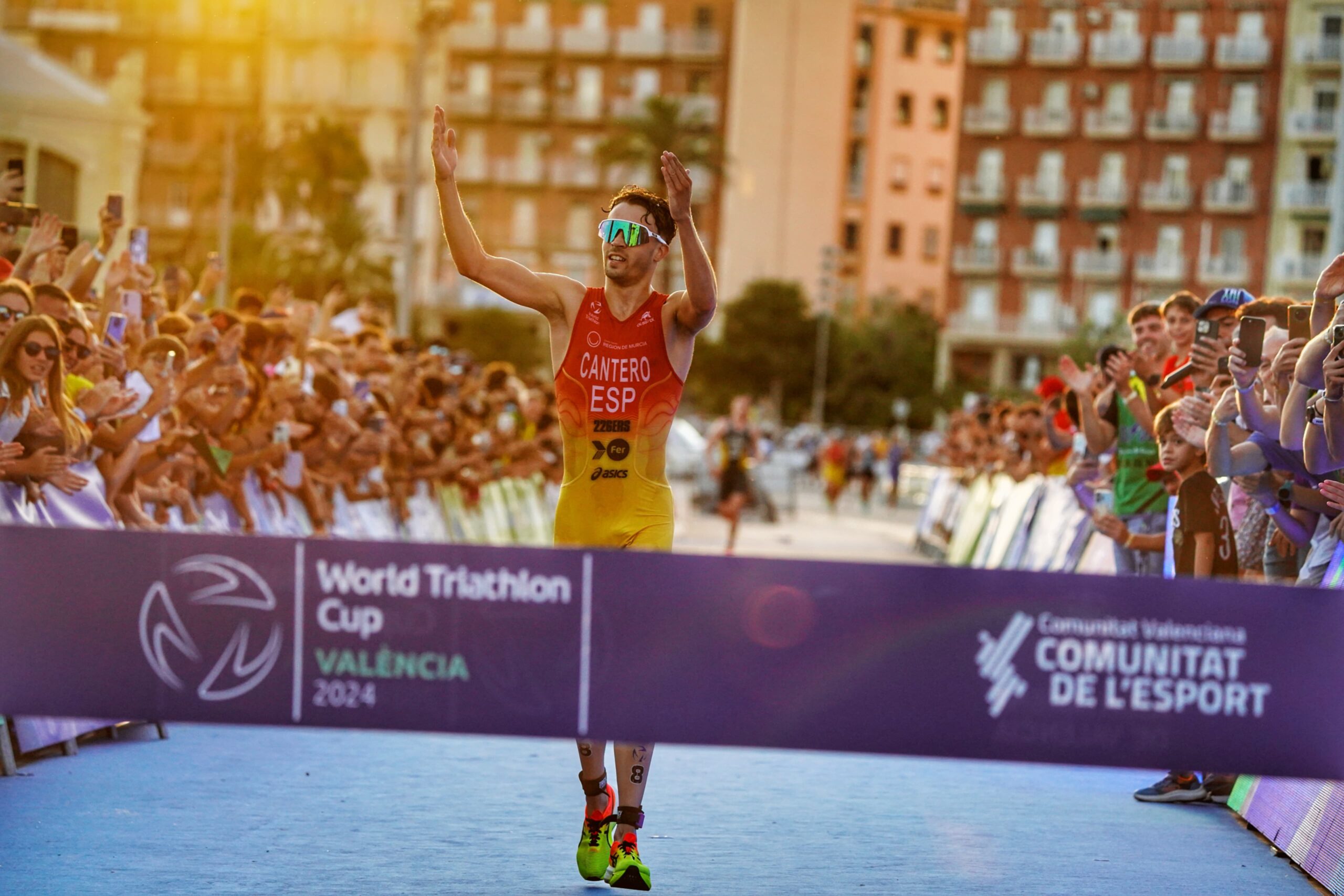 Lisa Tertsch y David Cantero ganan la Copa del Mundo de Triatlón Valencia 2024