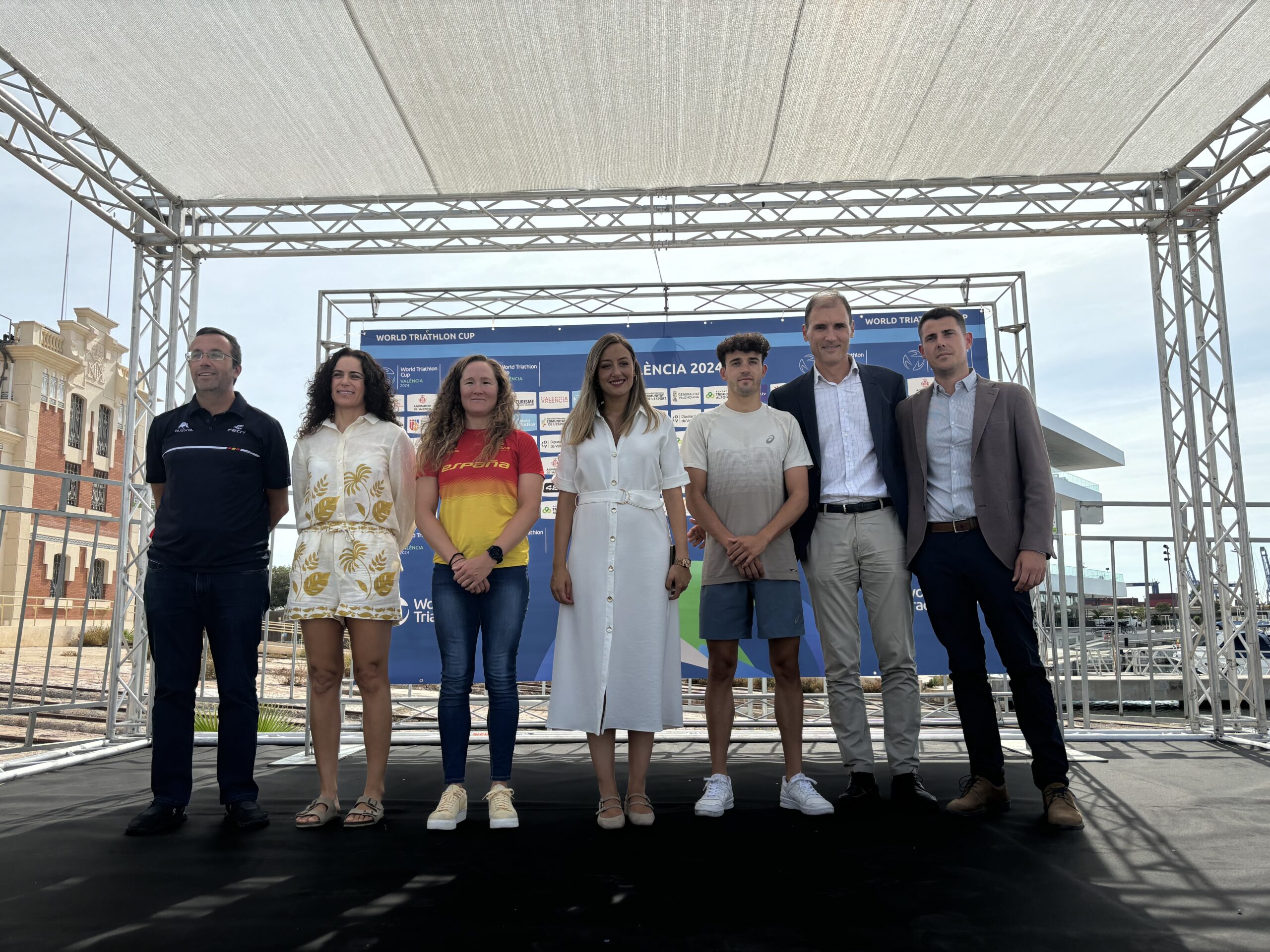 Valencia recibe a más de 2000 triatletas en su cuarta Copa del Mundo, los Campeonatos de España Paralímpico e Inclusivo y Mediterránea Triatlón