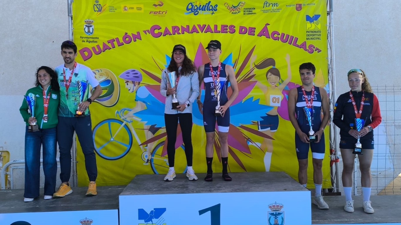 Marta Pintanel e Izan Edo ganan en Águilas el segundo clasificatorio para el Campeonato de España de Duatlón