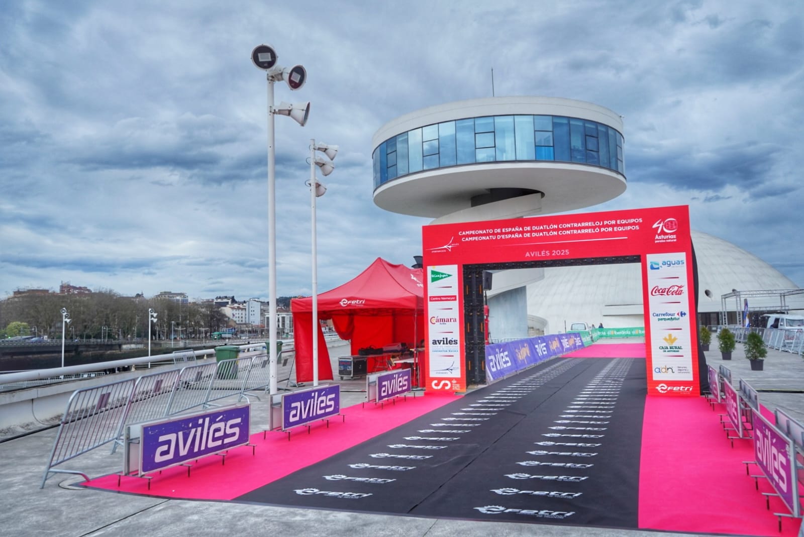 Todo listo en Avilés para los Campeonatos de España de Duatlón Contrarreloj Equipos y Relevos 2025