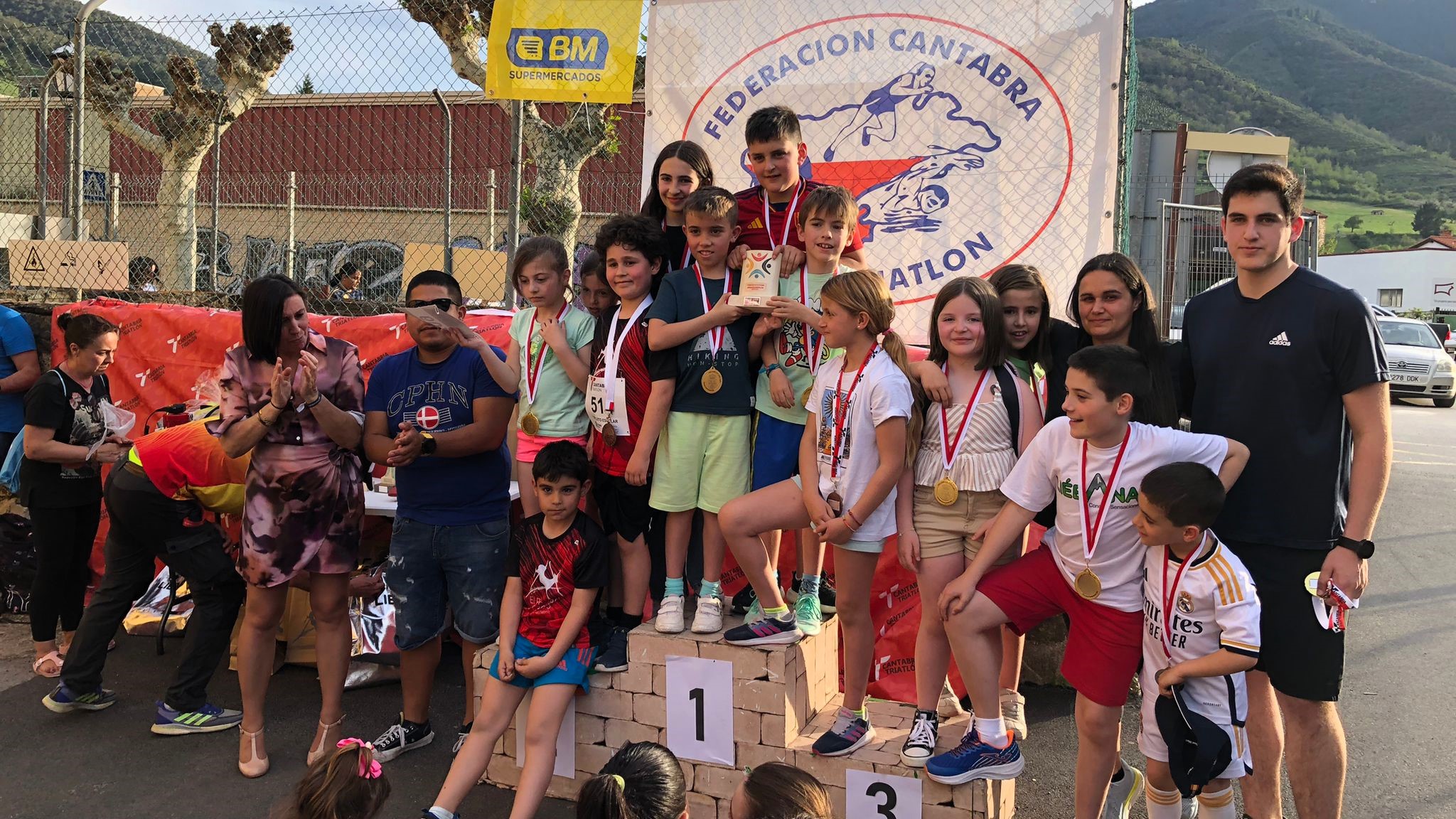 Rodrigo del Amo y Aitana López ganadores del I Nada Corre Villa de Potes