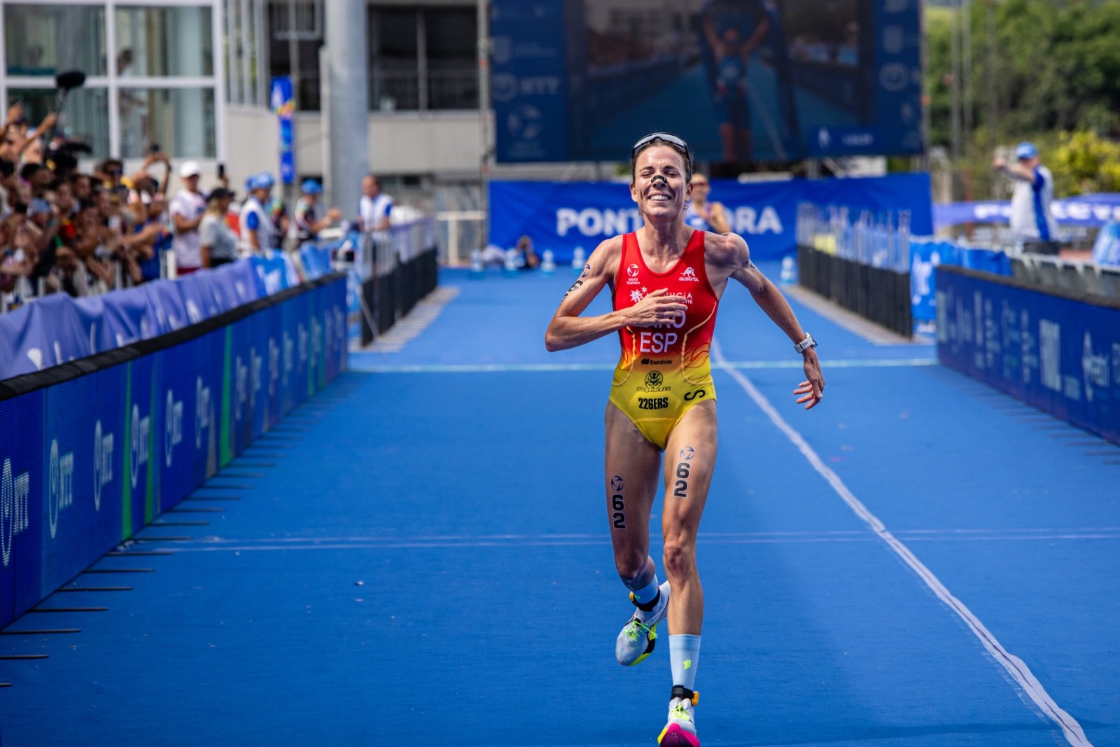 María Varo se proclama subcampeona del mundo de duatlón en Pontevedra y Serrat es bronce