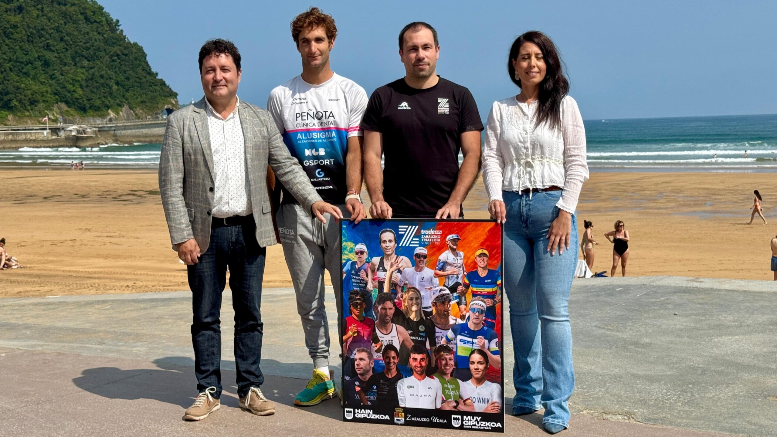Zarautz presentó la edición 2025 de su triatlón, gran cita del deporte nacional