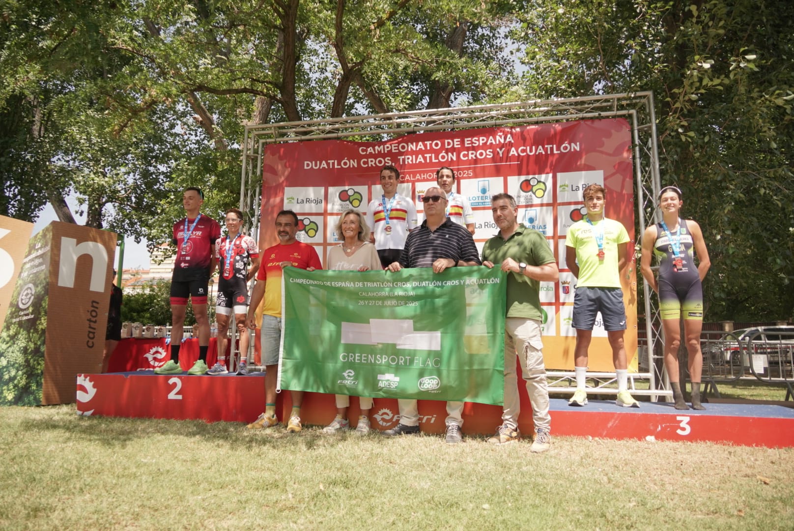 Eva María Sánchez y Fernando Carmona ganan el Campeonato de España de Duatlón Cros 2025 en Calahorra
