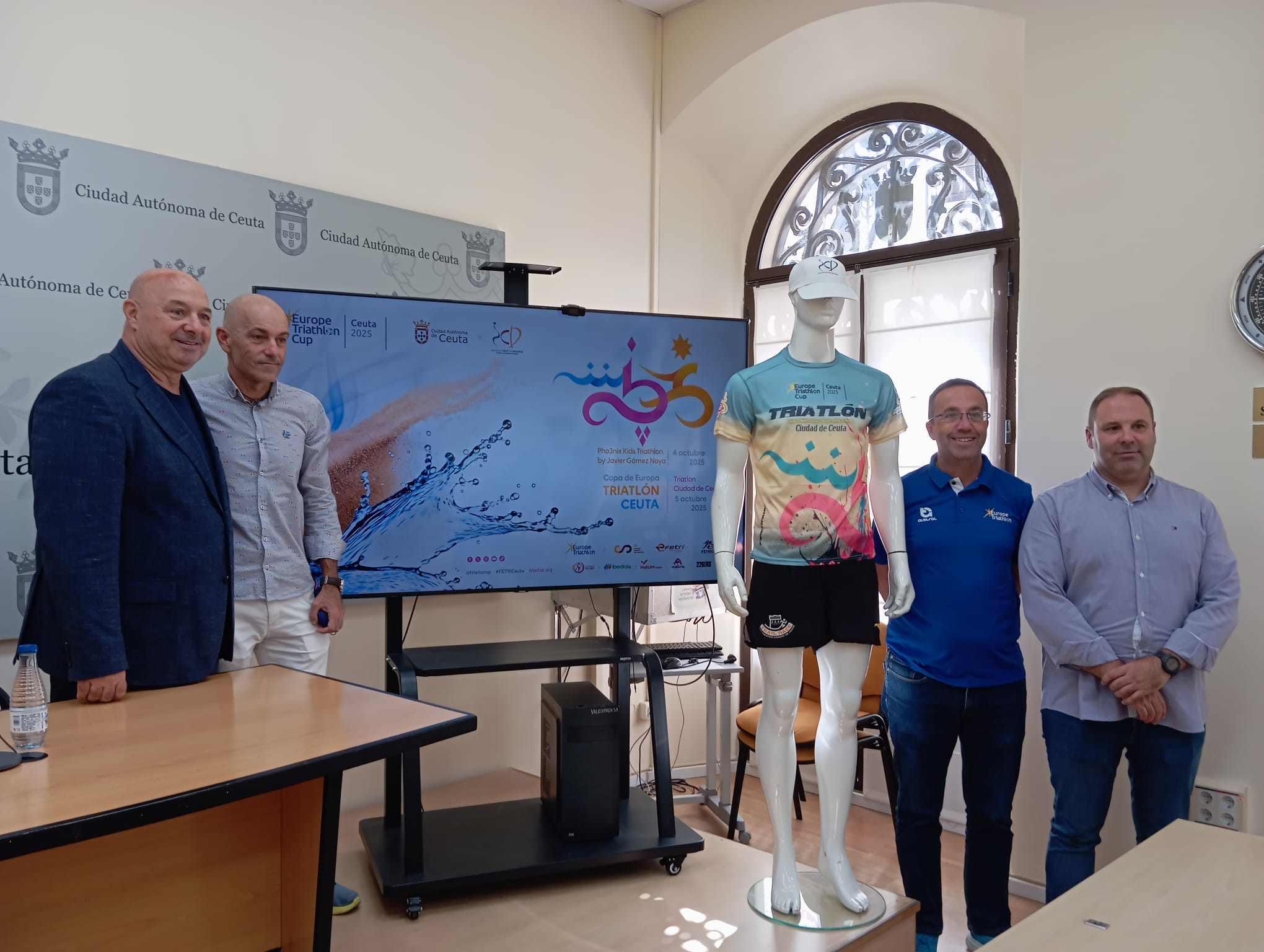 20 países tendrán triatletas en la Copa de Europa de Triatlón Ceuta 2025