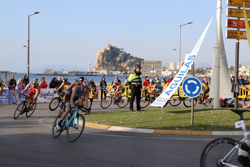 Las primeras plazas para el Campeonato de España de Duatlón 2026 se ponen en juego en el Duatlón Carnavales de Águilas