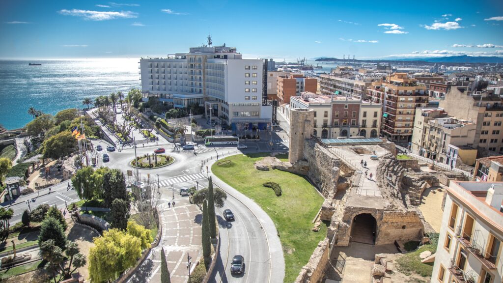 El Campeonato de Europa de Triatlón de Tarragona 2026 abre inscripciones para los grupos de edad