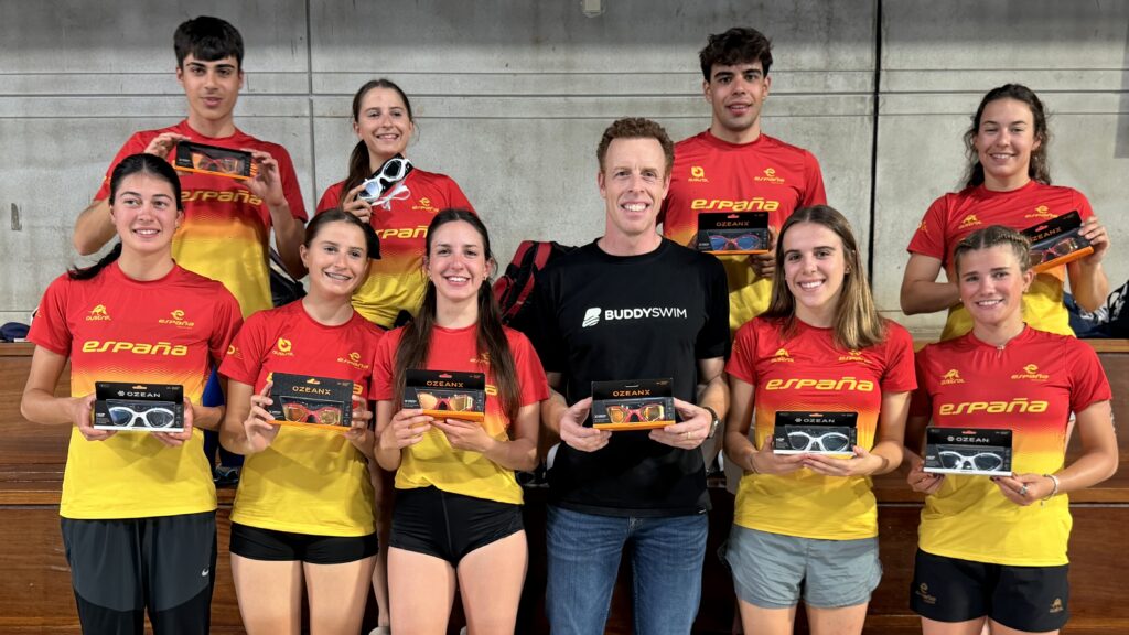 La Federación Española de Triatlón y Buddyswim firman un acuerdo de colaboración para impulsar el triatlón en España