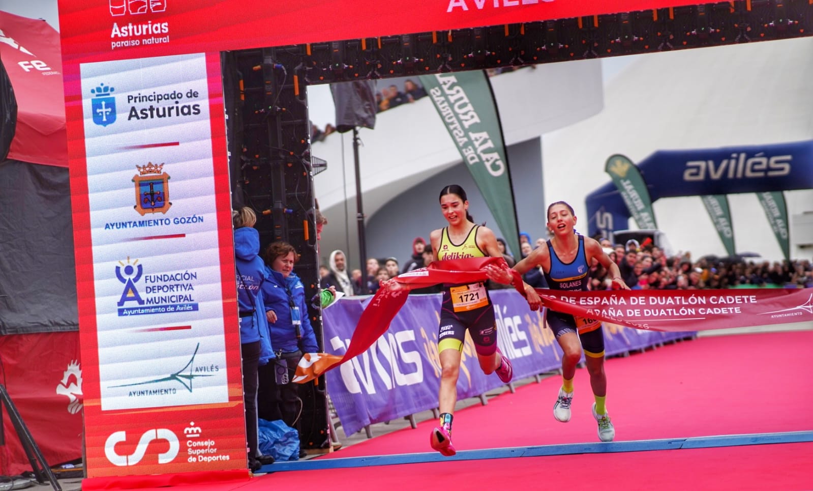 Irene García y Jeyden Silva en cadetes, María Romero y Luis Piña en juveniles, y Alba Núñez y Diego Gasent en júnior, campeonas y campeones de España de Duatlón 2026 en Avilés