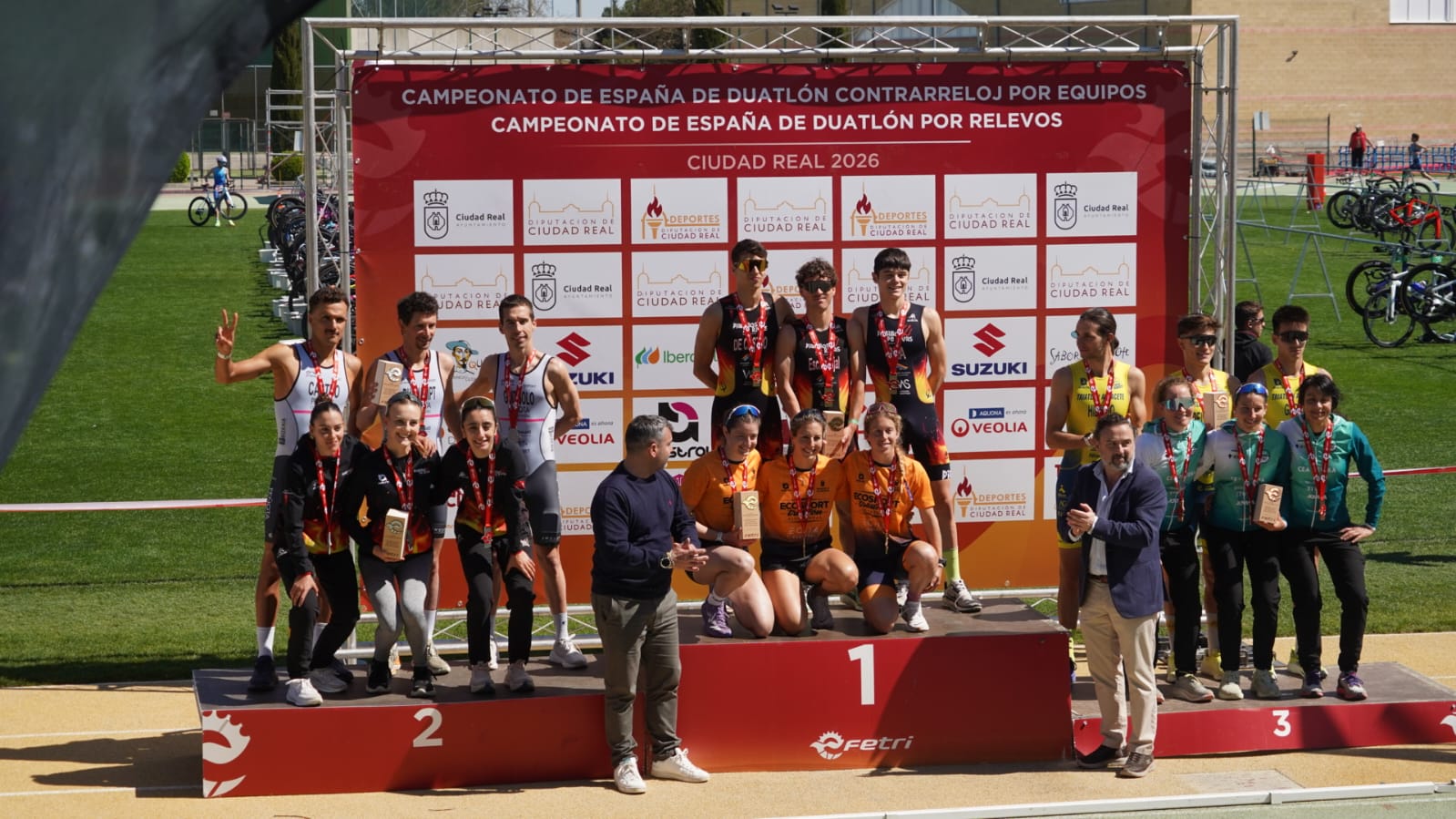 Ecosport Triatlón Alcobendas femenino y Diablillos de Rivas masculino ganan el Campeonato de España de Duatlón Relevos en Ciudad Real