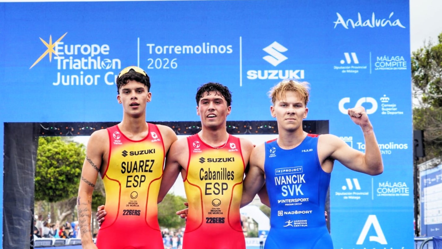 Torremolinos convierte la Copa de Europa en un intenso duatlón con medallas españolas