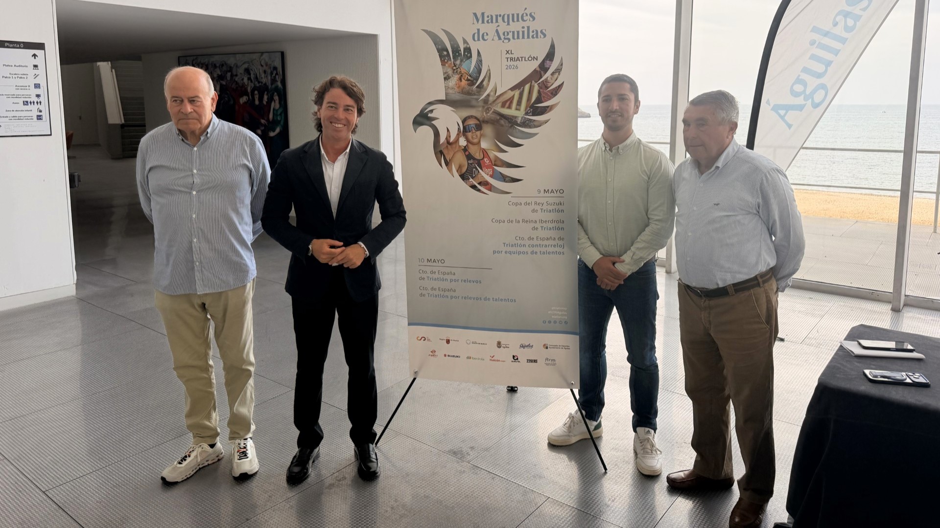 Águilas acoge la apertura de la Liga Iberdrola y la Liga Suzuki de Triatlón con casi 750 equipos en competición