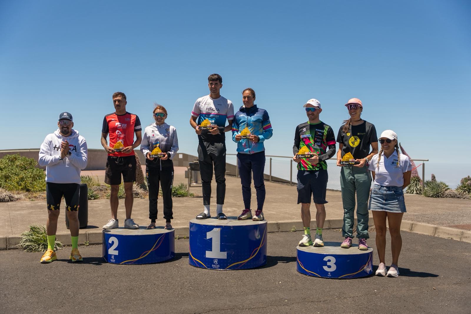 Judith Corachán y Diego Méntrida se imponen en el KOS Xtreme Triathlon