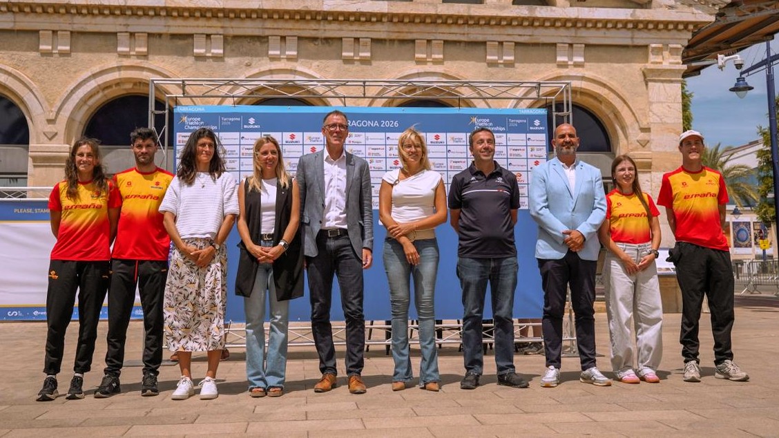 Tarragona presenta el Campeonato de Europa de Triatlón 2026 que la convierte en la capital continental del deporte este fin de semana