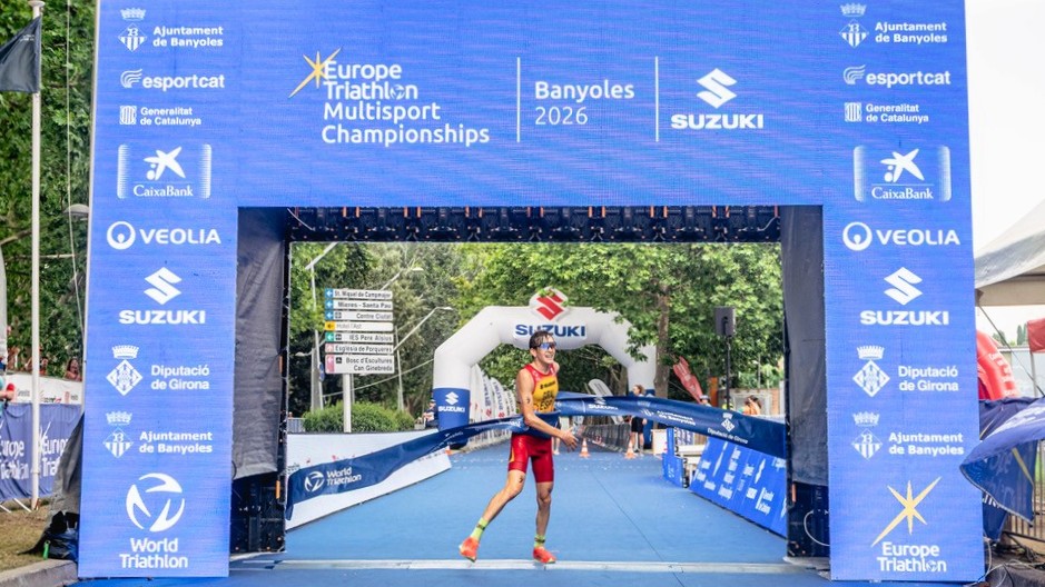 La italiana Noemi Boggiato y el belga Thibaut de Smet se proclaman campeones de Europa de Duatlón Cros en Banyoles 2026